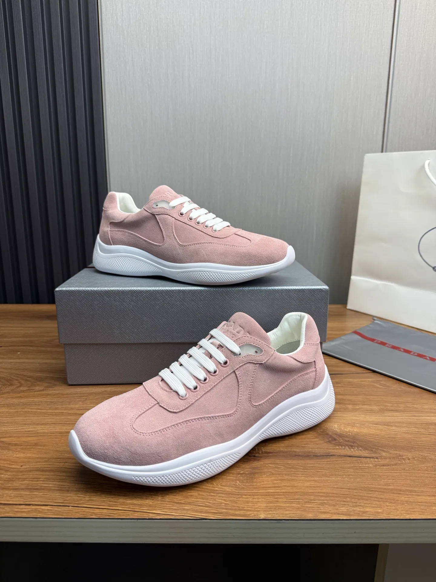 Men's shoes 💰540💰 [PRADA] Men's shoes are popular in the counter, official website is synchronized, 1 high-quality shipment ✔️Original frosted cowhide + cowhide lining, 1🆚1 replica, original sole, 38-45 (45 customized, non-refundable)
